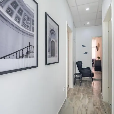 Extra Mini * בודפשט